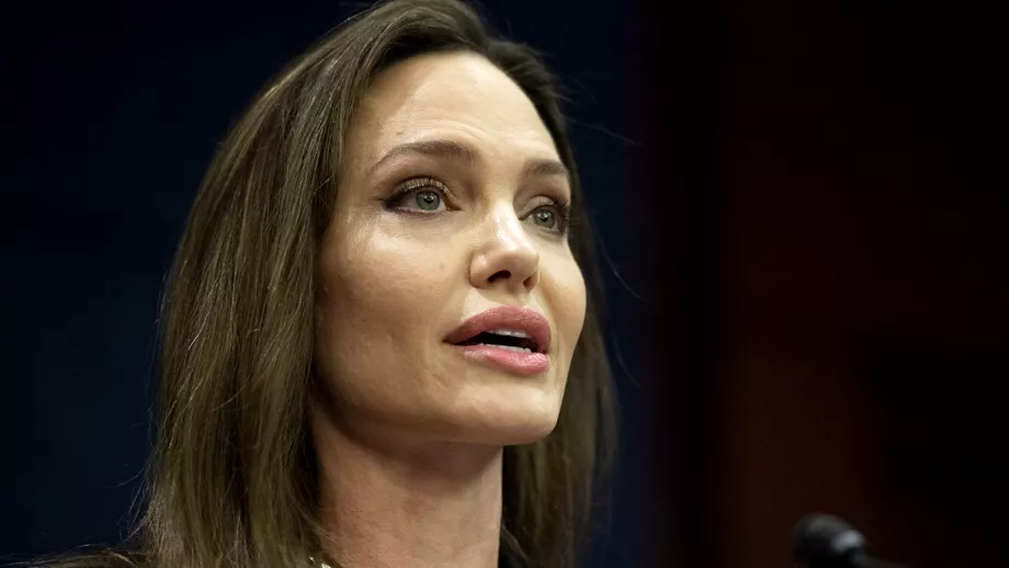 Angelina Jolie a fost marcata de vizita in Liov Ucraina Nu are niciun sens tot acest rau facut copiilor