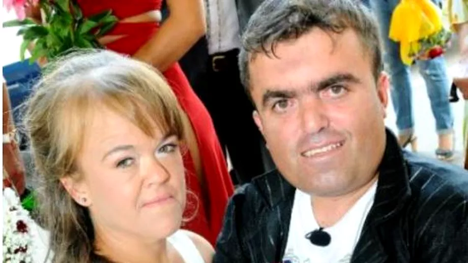 Cristi si Madalina cei mai cunoscuti pitici din Romania au devenit parinti
