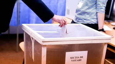 Sondaj CURS PSD lider detasat Cati romani ar vota cu PNL AUR sau USR daca duminica viitoare ar fi alegeri
