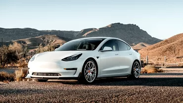 Masina electrica de la Tesla care va costa cat o Dacia Duster cea mai mare lovitura pe piata auto europeana Oamenii vor fi innebuniti so cumpere