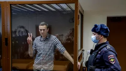 Cauza morții lui Navalnîi în închisoare este deja avansată de presa rusă, fidelă...