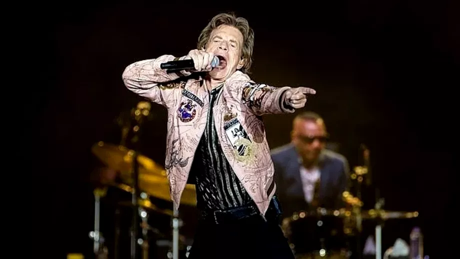 Mick Jagger depistat pozitiv la Covid19 Trupa legendara a amanat concertul din Amsterdam