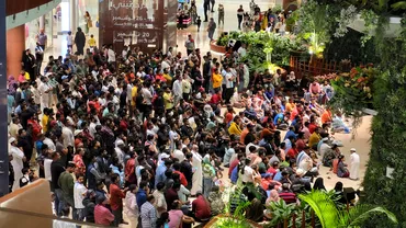 Planeta Messi Mii de oameni din Doha care nu au prins bilet la meci sau strans la terase si in malluri Cum au reactionat dupa gol Video exclusiv