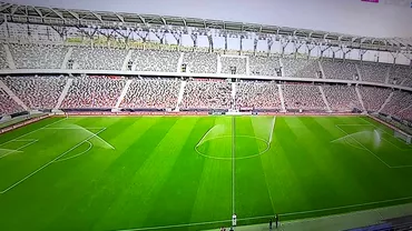 Bate vantul in Ghencea Cateva sute de fani la meciul Steaua  Ceahlaul primul dupa decizia instantei in cazul palmaresului