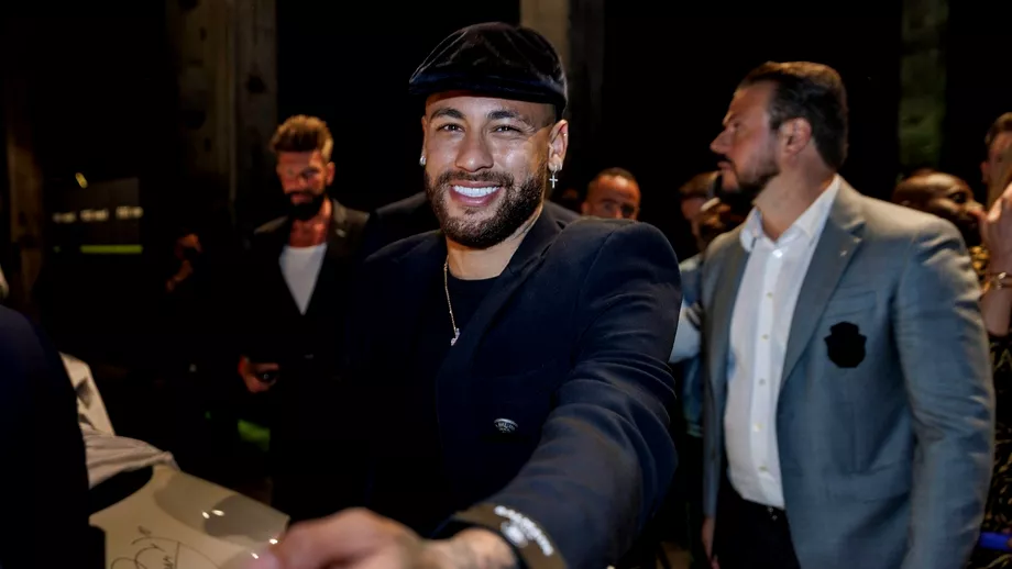 Neymar vacanta exotica la Miami Cate mii de dolari costa o camera in resortul in care e cazat superstarul lui PSG Video