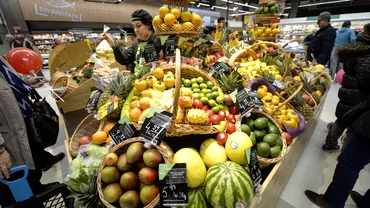 Romanii pe ultimul loc la consumul de fructe si legume cu toate ca tara este in topul producatorilor din UE