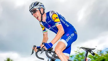 Stirile zilei din sport miercuri 26 mai Daniel Martin victorie incredibila in etapa a 17a din Turul Italiei