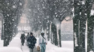 Vin ninsorile peste Romania Avertisment ANM In unele zone se va depune un strat serios de zapada