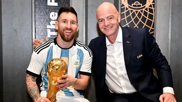 Gianni Infantino glume cu Leo Messi Cat vrea sal mai vada pe teren pe starul Argentinei