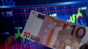Curs valutar BNR joi 26 octombrie Euro isi reincepe urcusul spre maximul istoric in raport cu leul Update