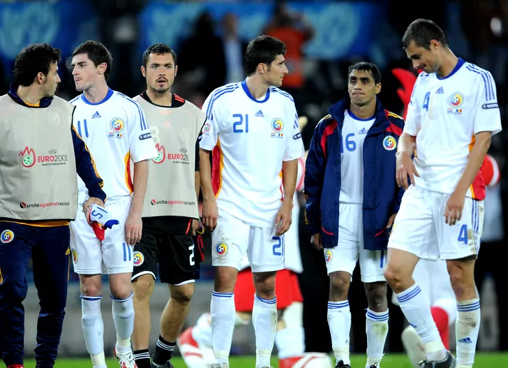 1.FOTBAL:ROMANIA-OLANDA 0-2,EURO 2008 (17.06.2008)