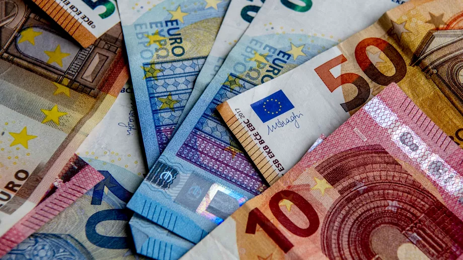 Curs valutar BNR marti 21 martieDeprecieri pentru euro si dolarul american Update