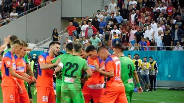 FCSB  Dinamo din nou un derby cu cantec Cum sa vazut din tribune duelul celor doua galerii Videofoto