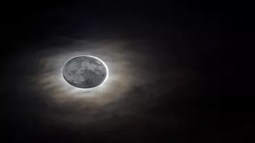 Luna Noua in Gemeni pe 22 mai 2020 Trei zodii trec prin clipe grele si se simt abandonate