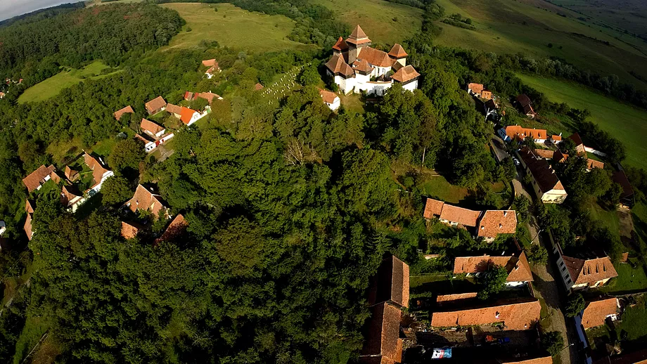 Acces restrictionat in Viscri Satul in care regele Charles are o casa vrea sa limiteze efectele turismului de masa