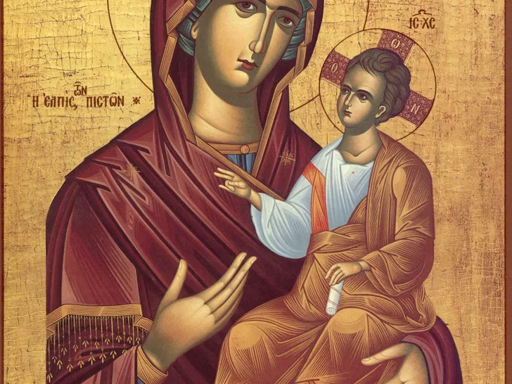 Sfânta Fecioară Maria și pruncul Iisus Hristos. Sursa foto:maicadomnului.ro
