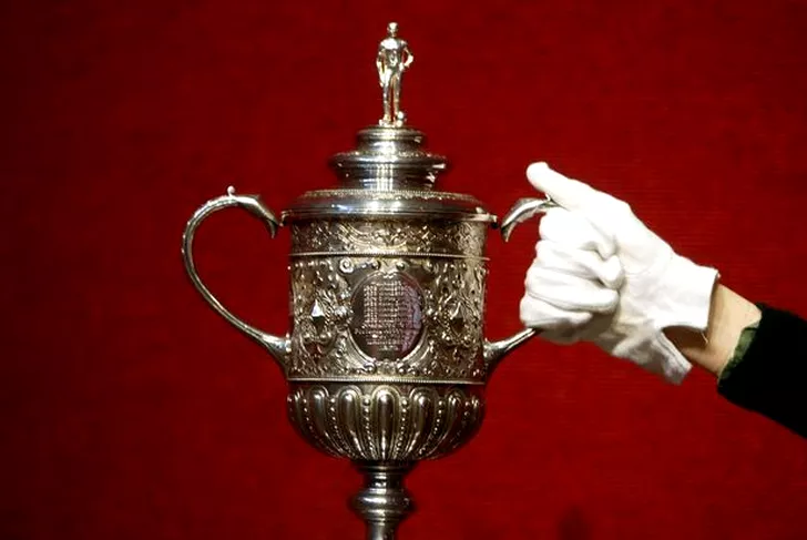Trofeul original al Cupei Angliei