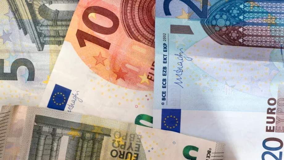 Curs valutar BNR joi 11 august 2022 A doua crestere pentru euro in aceasta saptamana Update