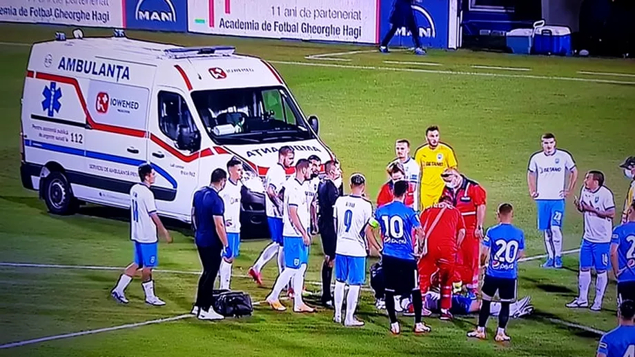 Momente de panica la Ovidiu Alexandru Cicaldau lovit la cap in minutul doi Ambulanta a intrat pe teren Ultimele vesti despre fotbalist Update