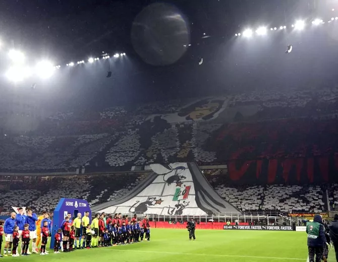 Spectacol in tribune la AC Milan 8211 Inter Modul unic prin care gazdele au ironizat titlul cu numarul 20 al nerazzurrilor Foto