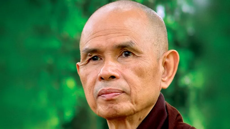 Parintele mindfulness a murit Cine a fost calugarul Thich Nhat Hanh