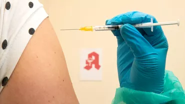 Se schimba regulile de administrare a vaccinului contra Covid actualizat Anuntul ministrului sanatatii