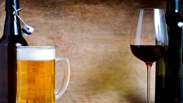Bautura alcoolica preferata a romanilor este oficial cea mai periculoasa din lume Are efecte devastatoare asupra creierului