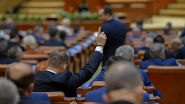 Inchisoare pentru incitare la violenta sau ura impotriva politicienilor Legea a fost promulgata de presedintele Iohannis