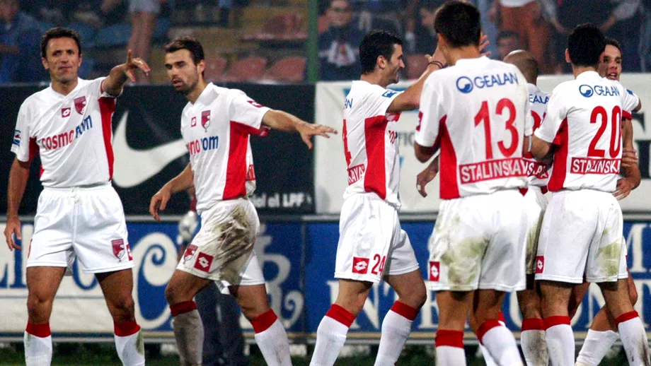 Cum sa terminat ultimul Steaua  Dinamo din Liga 1 Cu Mirel Radoi Martin Tudor Gica Popescu si Giani Kirita in teren