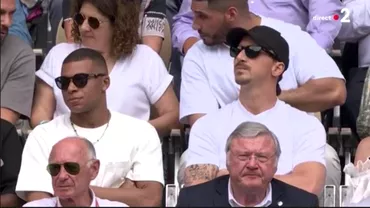 Kylian Mbappe si Zlatan Ibrahimovic spectatori de lux la finala Roland Garros 2023 Ce lea transmis Novak Djokovic dupa ce a castigat trofeul si cum a raspuns Ibra Video