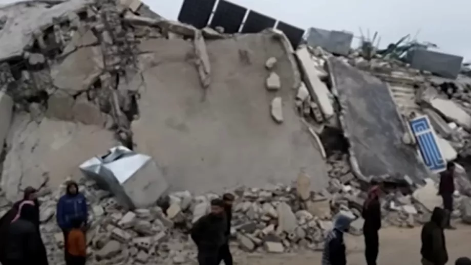 Supravietuire miraculoasa Un barbat a fost gasit in viata sub daramaturi la trei luni dupa cutremurele din Turcia si Siria