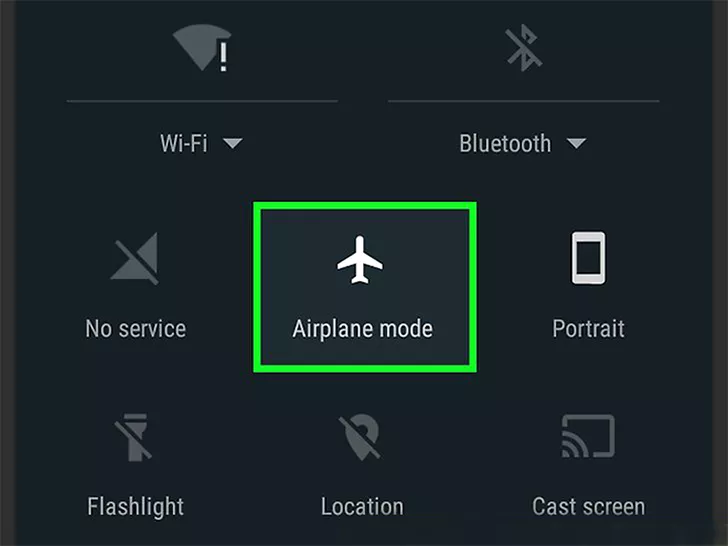 Care sunt riscurile dacă nu îți pui telefonul pe Mod Avion când urci la bordul unei aeronave