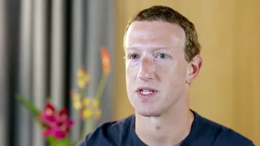 Facebook pierde bani pentru prima data in ultimii zece ani Mark Zuckerberg ingrijorat