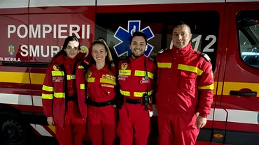 O femeie si nounascutii ei gemeni salvati de doua echipaje SMURD Bebelusii intrasera in stop cardiorespirator