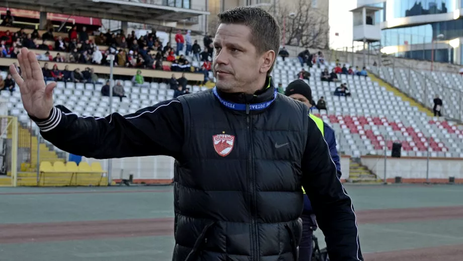 Flavius Stoican pierde primul meci la Dinamo Argesenii au castigat la pas fara ca rosalbii sa traga vreun sut pe poarta Video