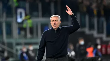 Jose Mourinho scandal inainte de Vitesse  AS Roma De ce a parasit conferinta de presa