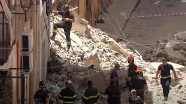 Tragedie in Italia Bloc de trei etaje prabusit in apropiere de Napoli Salvatorii cauta oameni prinsi sub daramaturi
