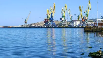 Explozii puternice în portul Feodosia. Rusia afirmă că Ucraina a atacat Crimeea cu...
