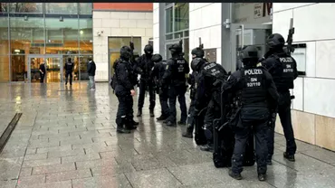 Luare de ostatici intrun mall din orasul german Dresda Atacatorul a fost retinut dupa o operatiune care a durat mai multe ore
