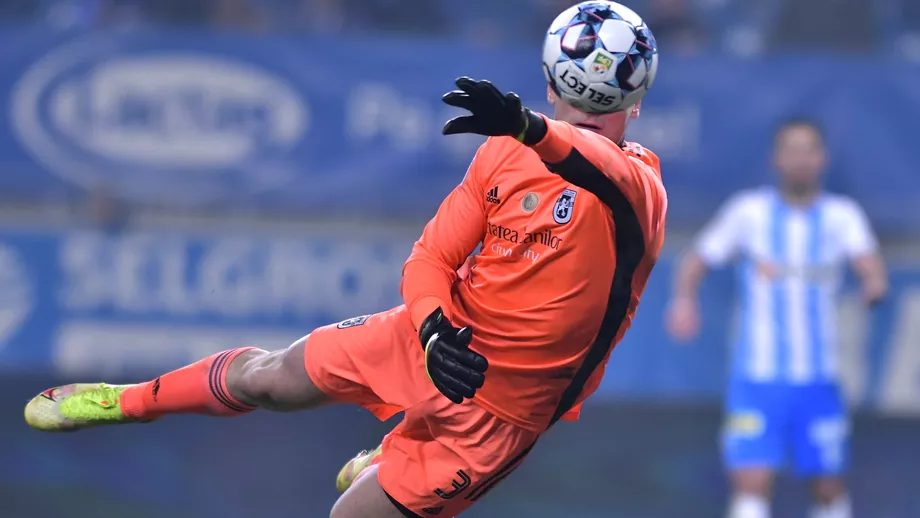 Robert Popa noul portar al nationalei U21 viseaza sa apere in Premier League Ma aseman cu Casillas