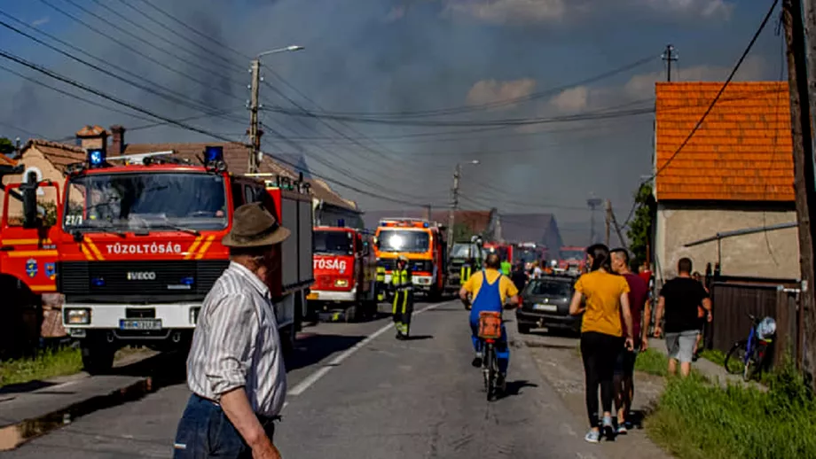 Incendiu la depozitul unei fabrici de lapte din Harghita Sin 2019 au fost probleme acolo