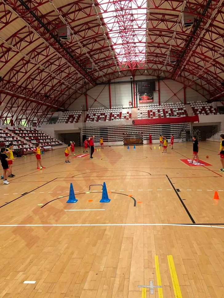 Antrenamente în Sala Dinamo