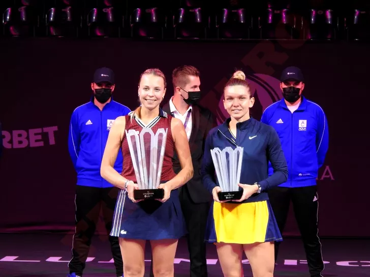 Simona Halep şi Anett Kontaveit, finalistele de la Transylvania Open 2021