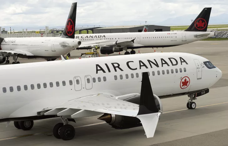 Air Canada Rouge a anunțat că s-au deschis din nou zborurile pe ruta București - Montreal și Toronto *foto: aircanada.ca