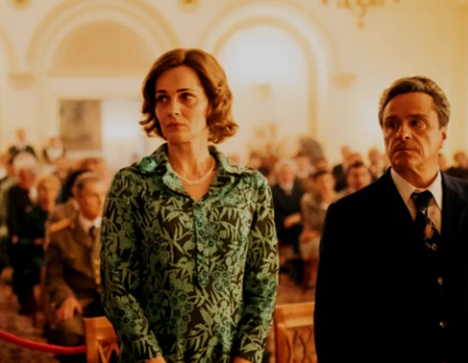 Serialul romanesc care a ajuns la BBC E inspirat de viata celui mai controversat consilier al lui Ceausescu