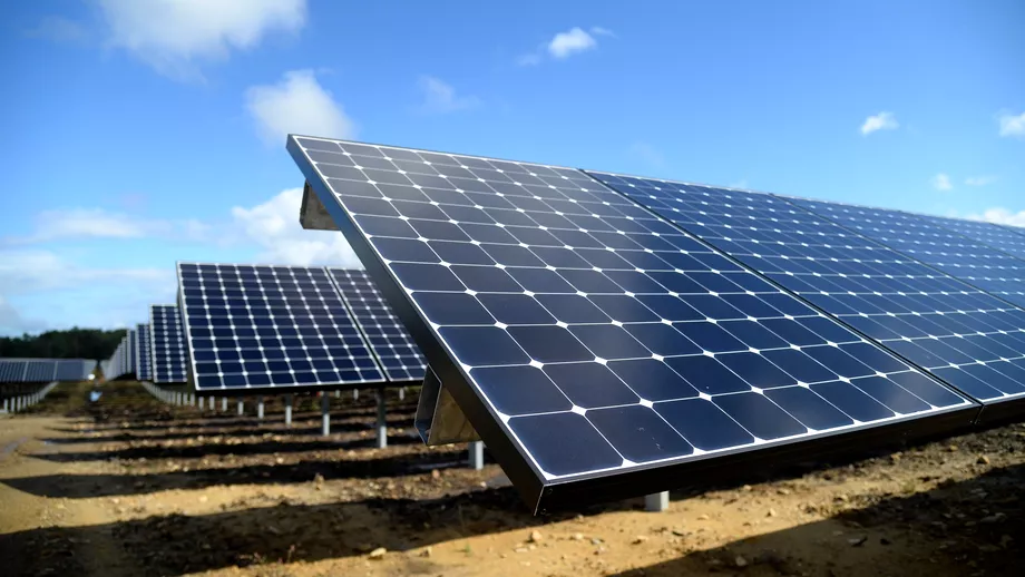 Romania ar putea produce baterii si panouri fotovoltaice Investitie de 400 de milioane de euro