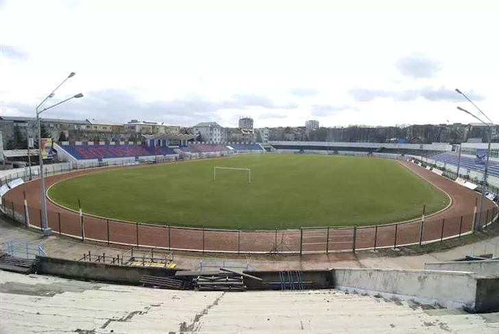Așa arată stadionul Municipal pe care joacă FC Botoșani meciurile din Casa Pariurilor Liga 1