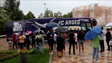 FC Arges sia luat autocar nou Prezentare impresionanta in fata fanilor