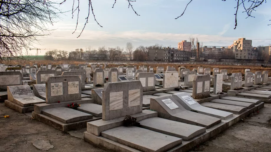 Copil de 12 ani cazut intro groapa a cimitirului unde e inmormantat bunicul sau Cum sa incheiat incidentul