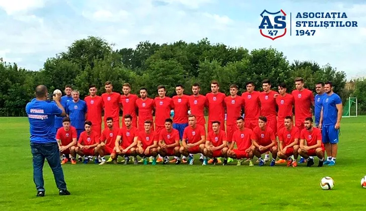 CSA Steaua, prima poza de grup! Cum arata lotul echipei lui Lacatus (2)